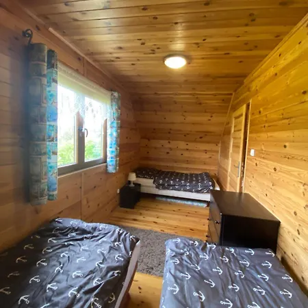 Letniskowe Karpiowka ルビャトボ