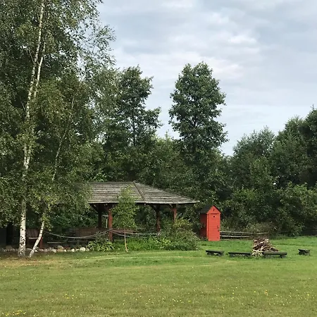 Holiday home Domki Kopalino -Karpiowka Pietrowe